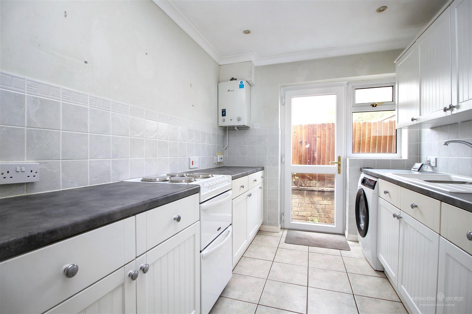 Bay Tree Rise, Calcot, Reading